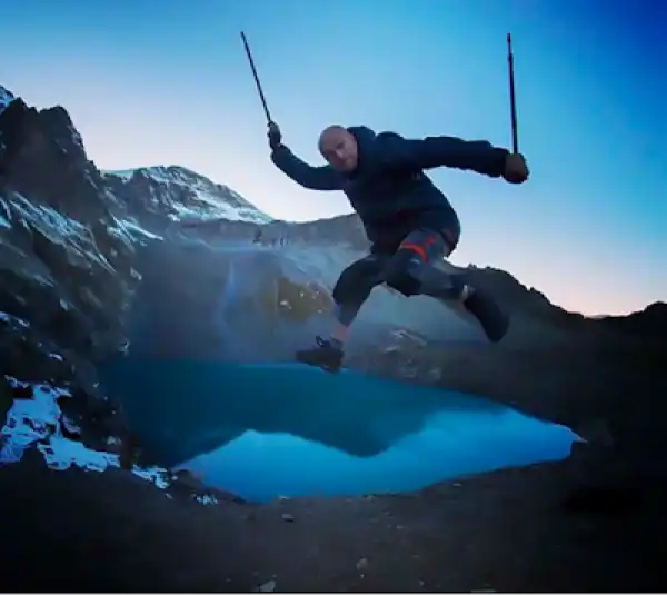 Photos: Photographer dies while trying to take the perfect photo of the moon